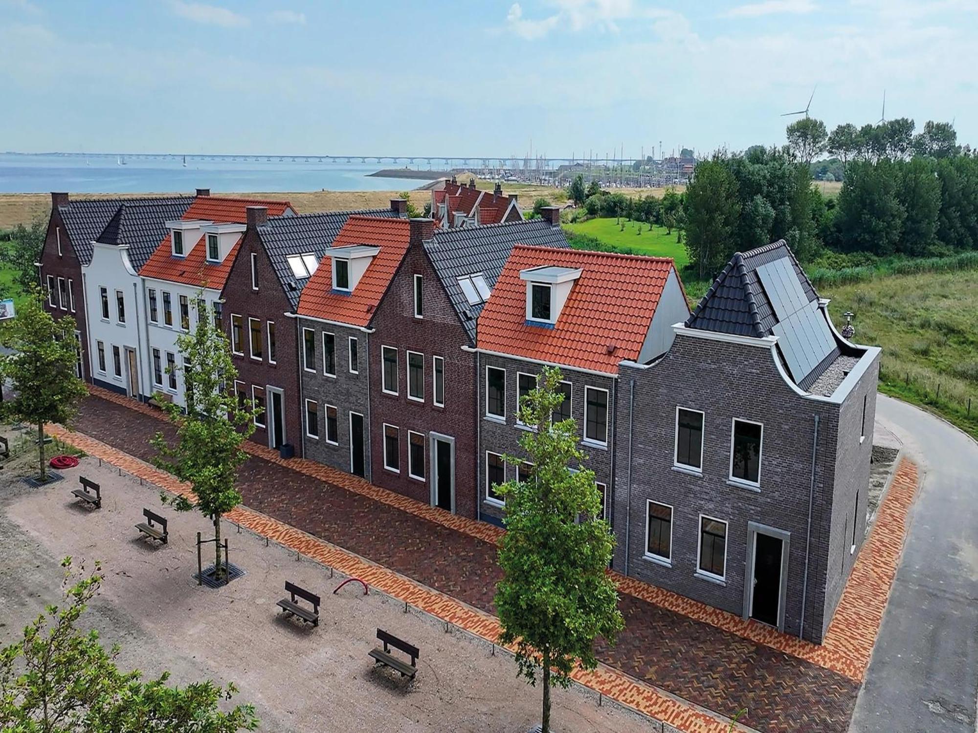 Luxurious 12-Person City Villa With Wellness Colijnsplaat Buitenkant foto